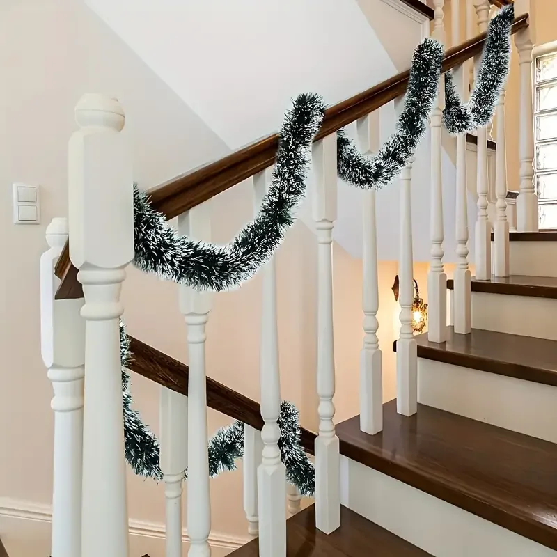 Green White Snow Christmas Tin - Tinsel Garland Decoration ulasan dan harga