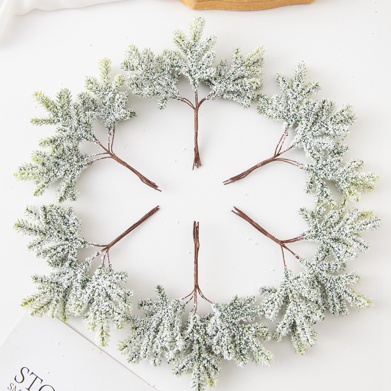 6PCS Artificial Plant Green Le - Christmas Wreath Fake ulasan dan harga