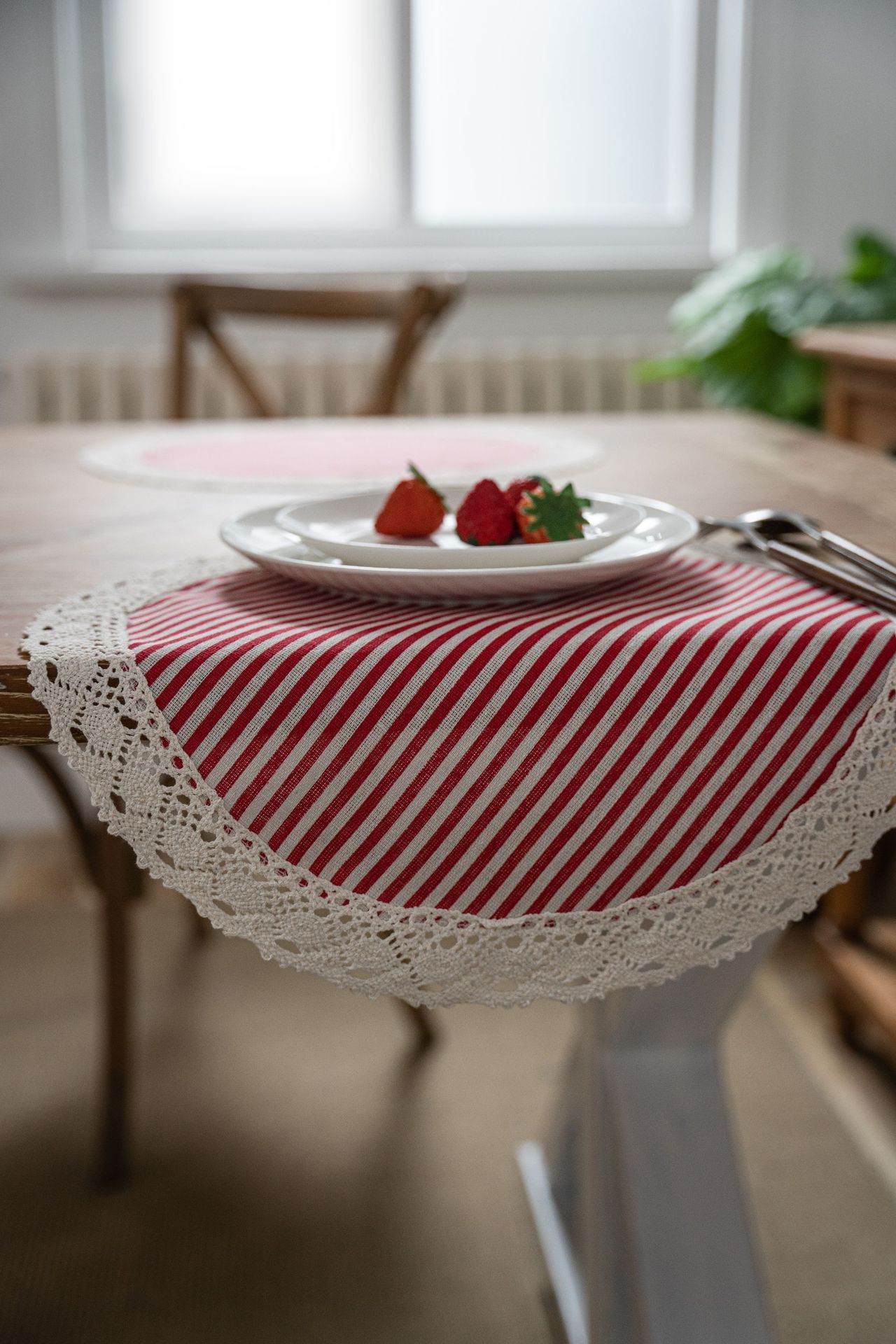 1/2/6 PC Red Striped Table Run - Christmas Table Runner ulasan dan harga