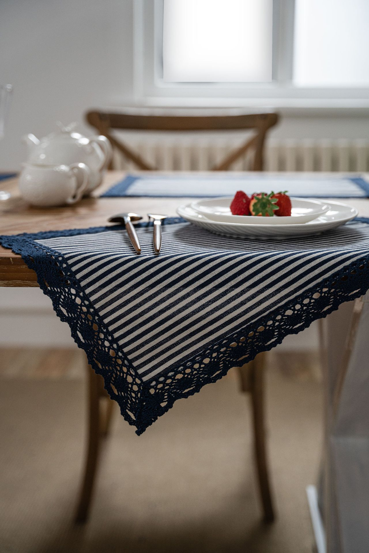 1/2/6 PC Red Striped Table Run - Christmas Table Runner ulasan dan harga